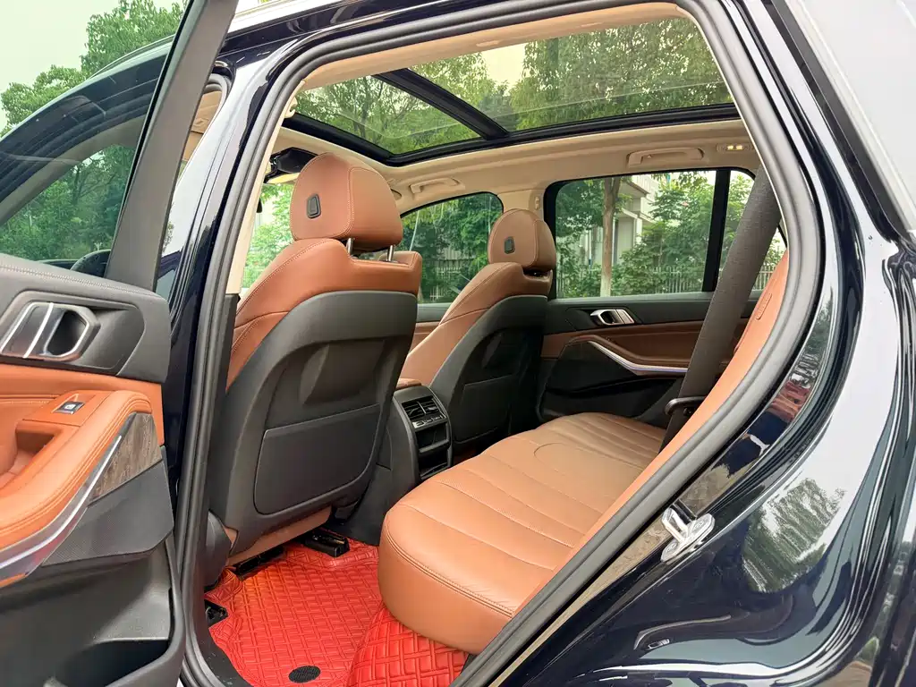 BMW X5 2022 xDrive 30Li M Sport