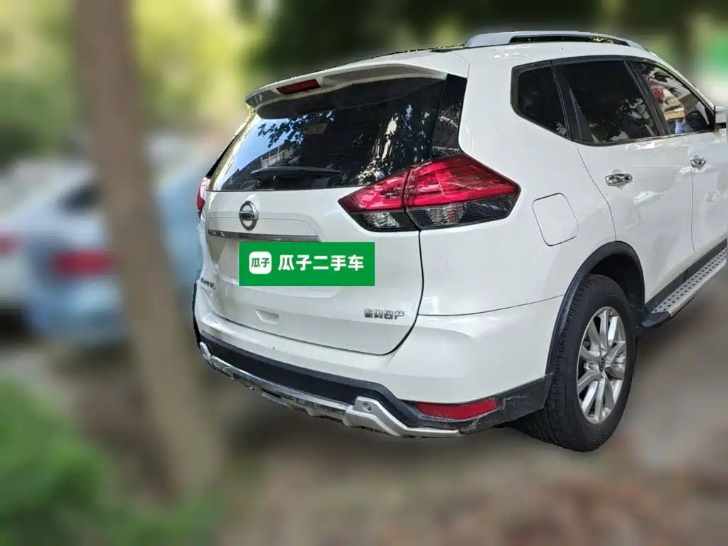 Nissan X-Trail — миниатюра 5