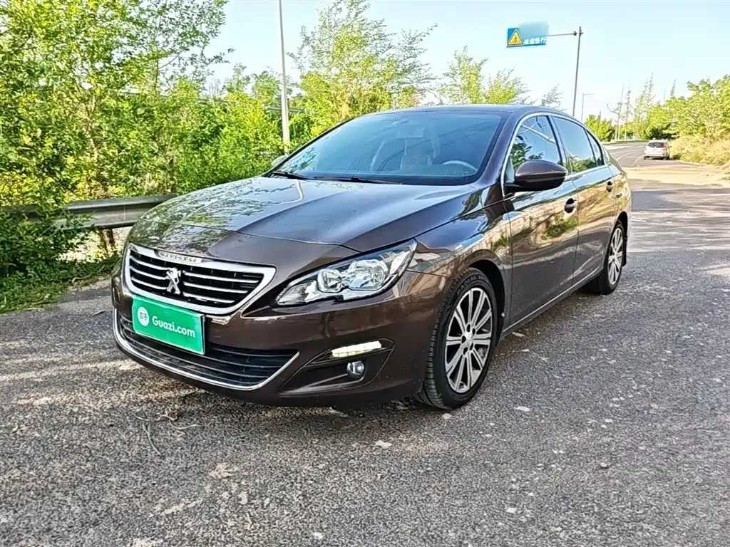 Peugeot 408 2015