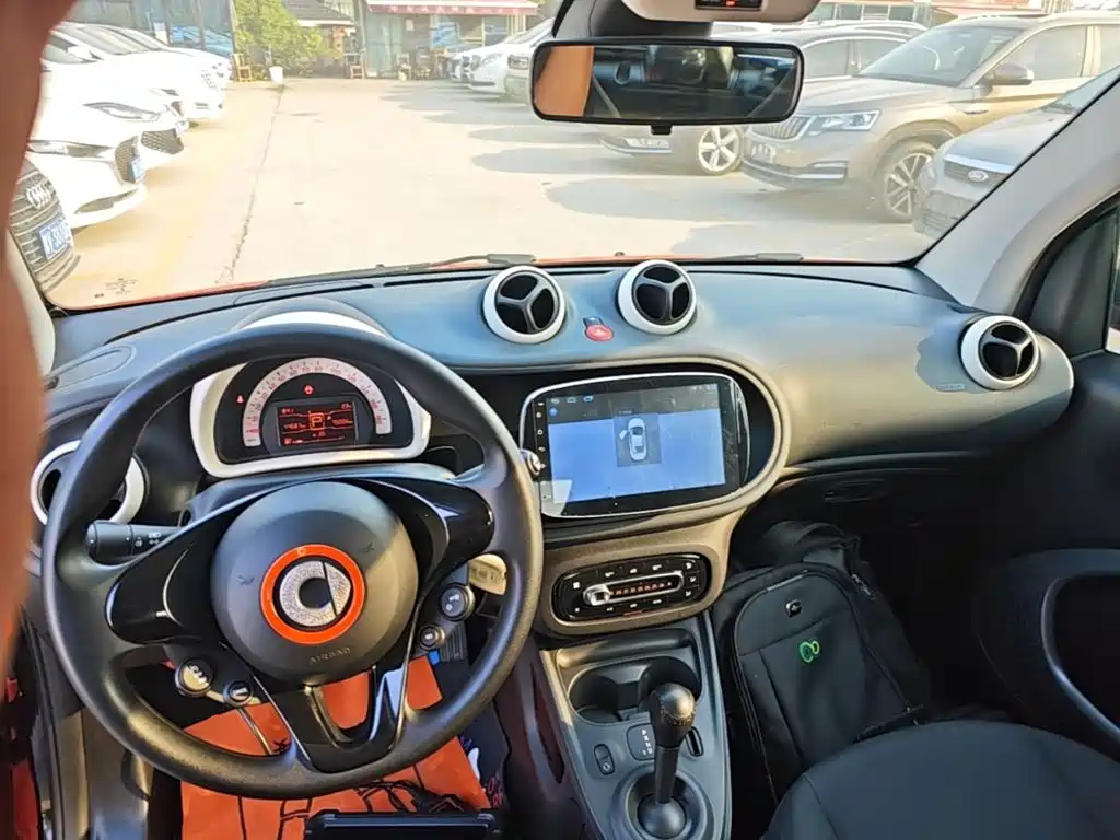 smart Smart Fortwo — миниатюра 10