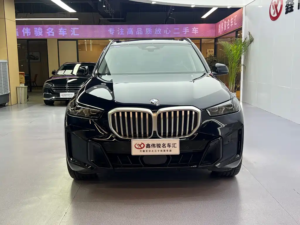 BMW X5 2025 xDrive 30Li Premium M Sport
