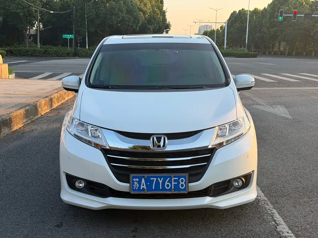 Honda Odyssey 2017 2.4L Luxury
