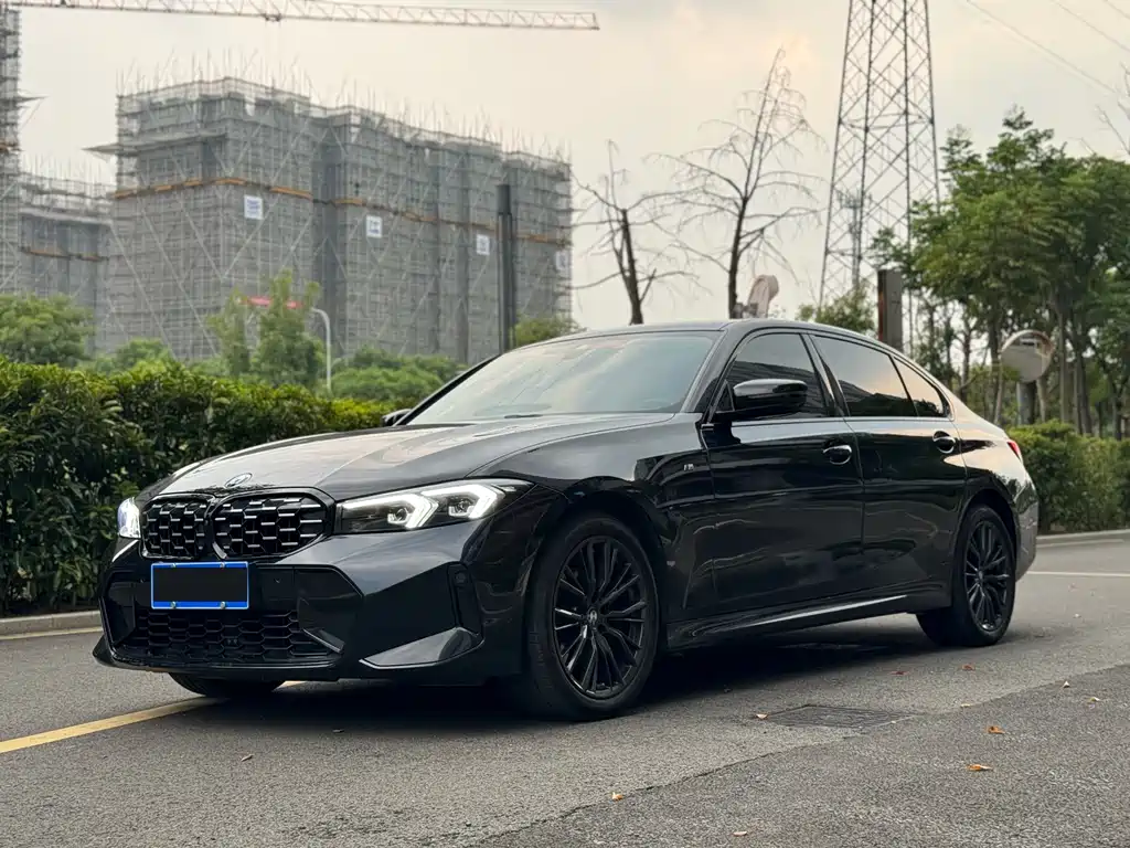 BMW 3 Series 2023