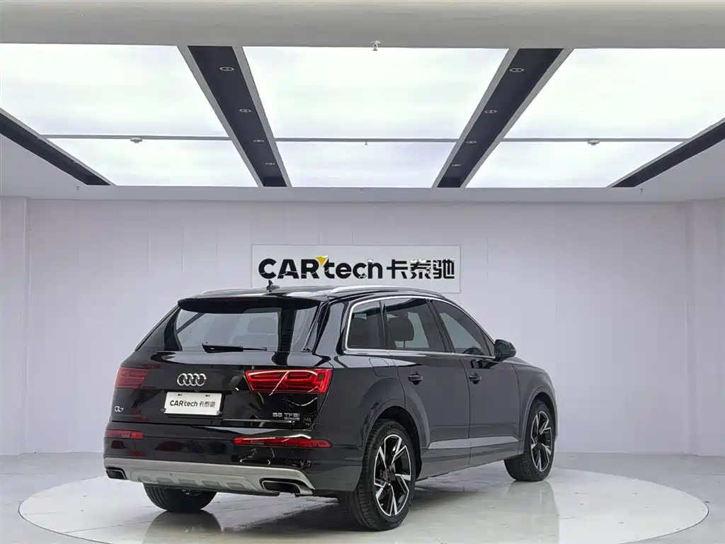 Audi Q7 2018 45 TFSI