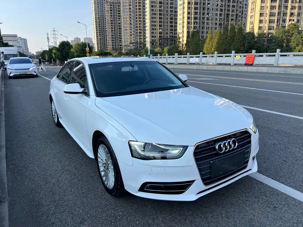 Audi A4L — миниатюра 2