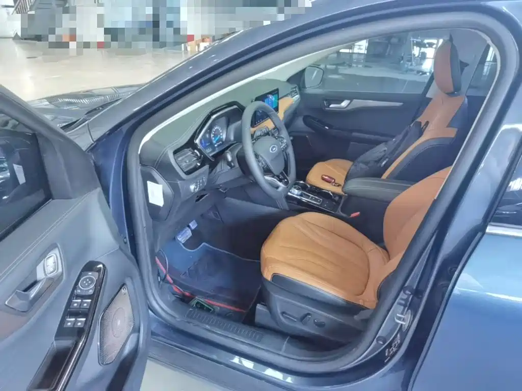 Ford Escape — миниатюра 16