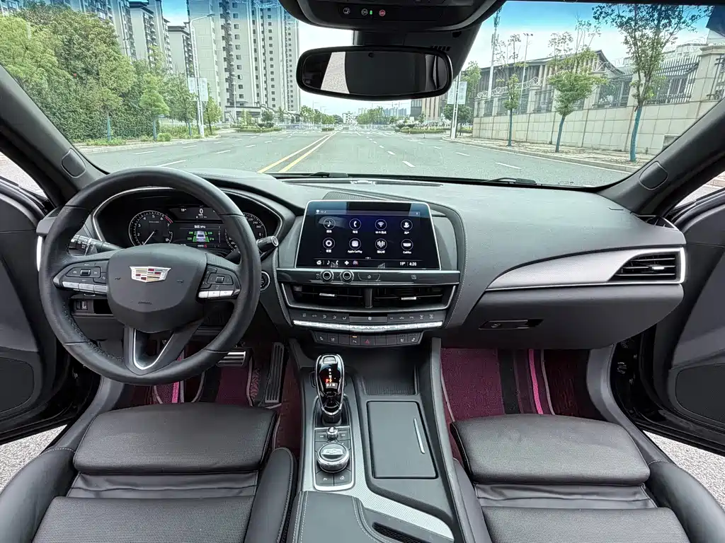 Cadillac CT5 — миниатюра 10