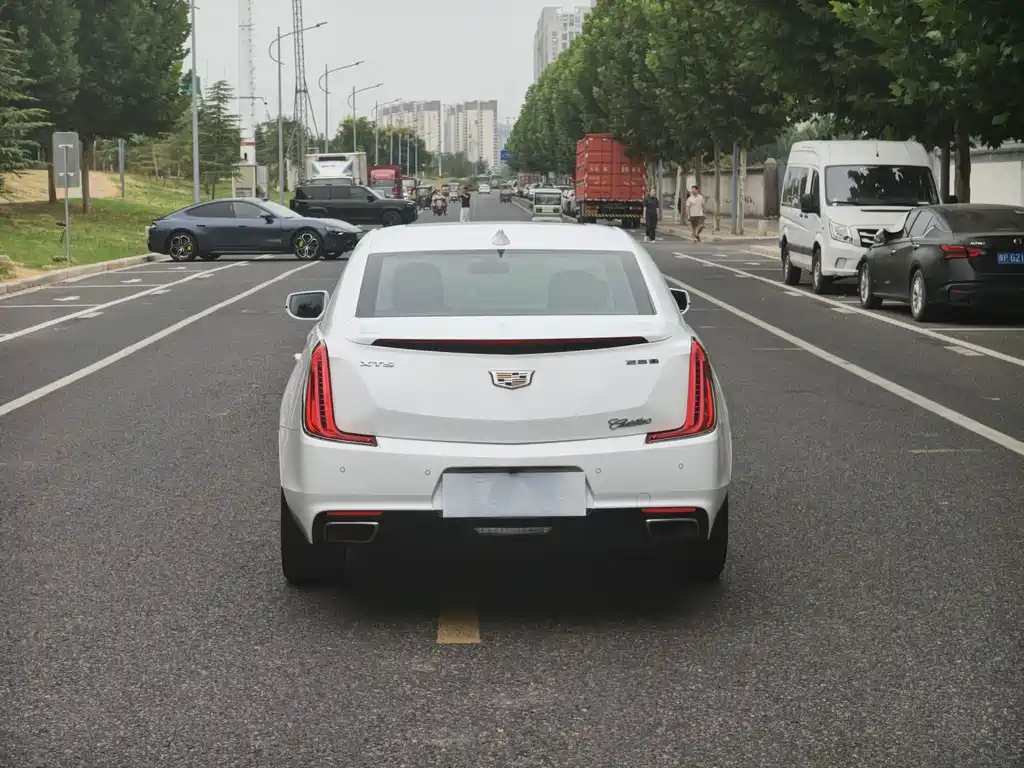 Cadillac XTS — миниатюра 4