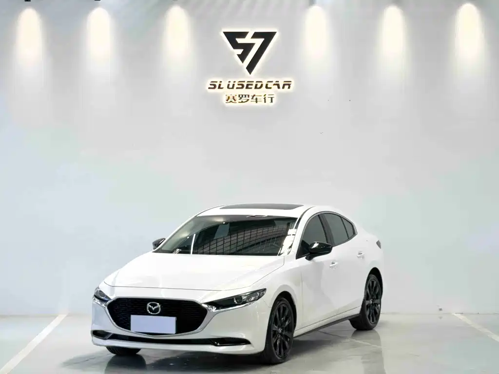 Mazda 3 Axela 2023