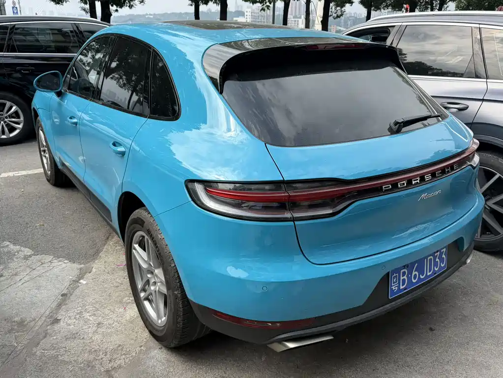 Porsche Macan — миниатюра 7