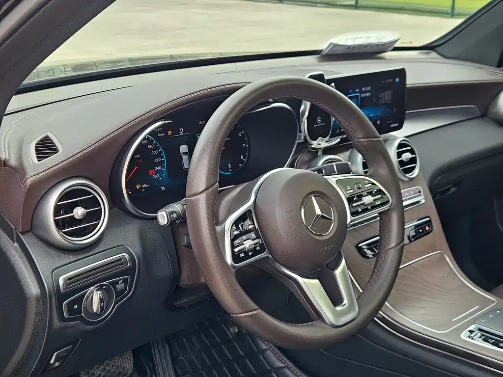 Mercedes-Benz GLC 2022 GLC 260 L 4MATIC Luxury