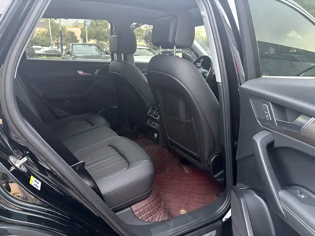 Audi Q5L — миниатюра 18