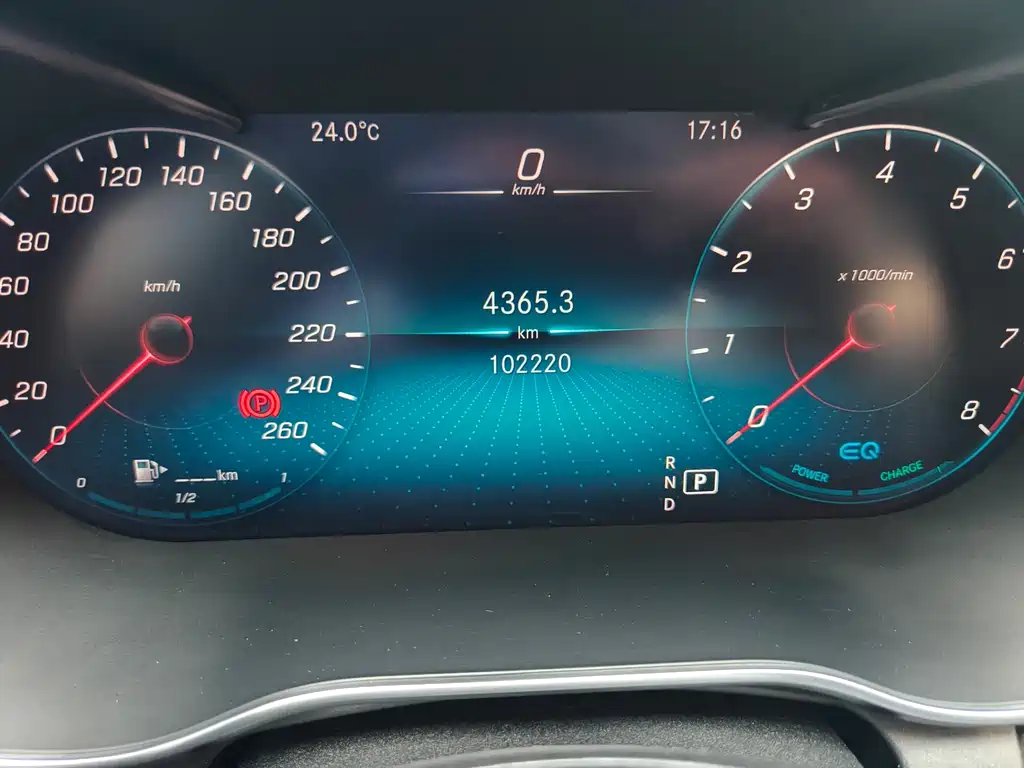 Mercedes-Benz C-Class — миниатюра 18