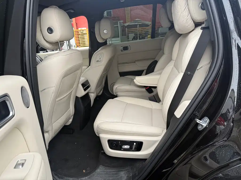 Li Auto Li L8 — миниатюра 6