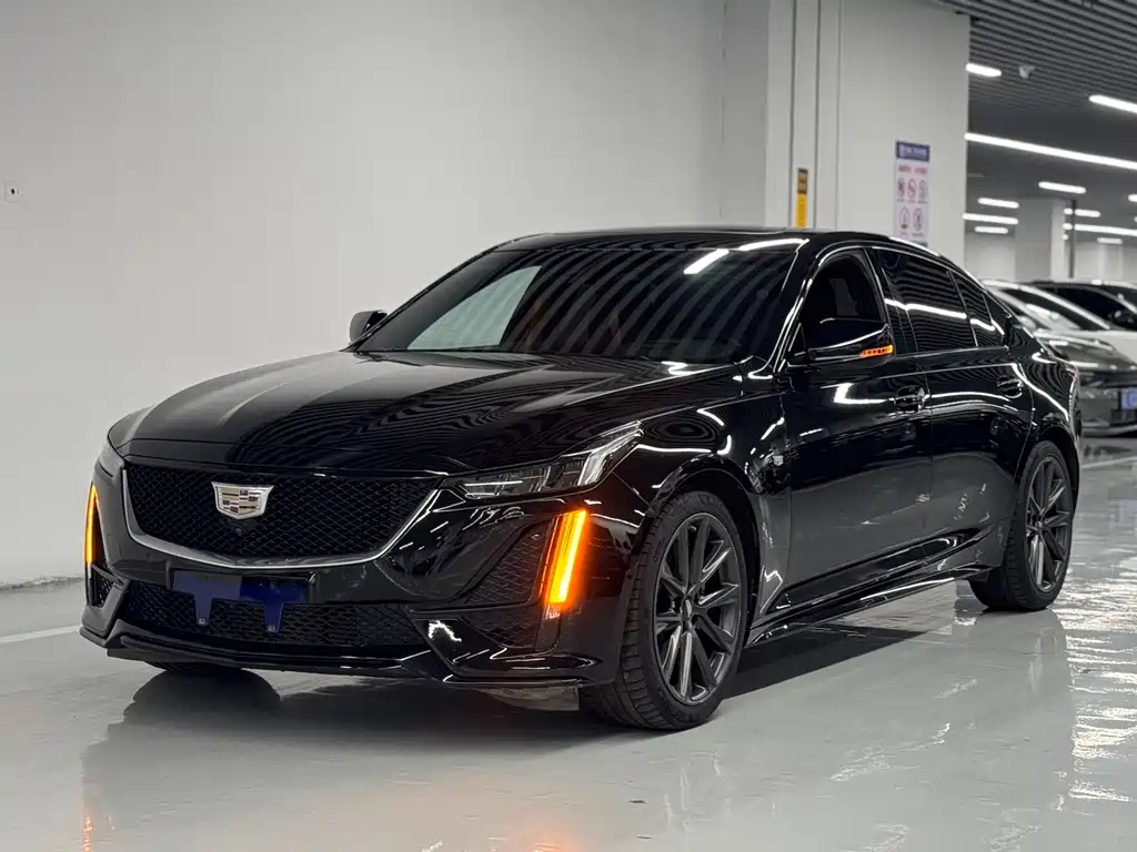Cadillac CT5 2022 28T