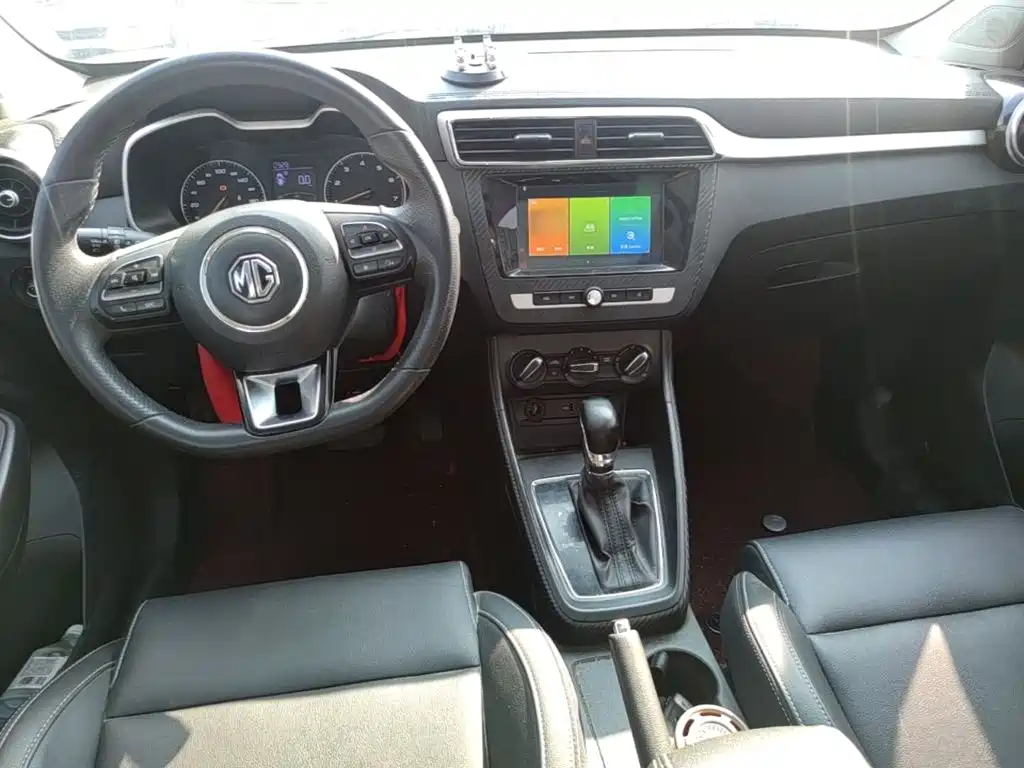 MG ZS — миниатюра 10