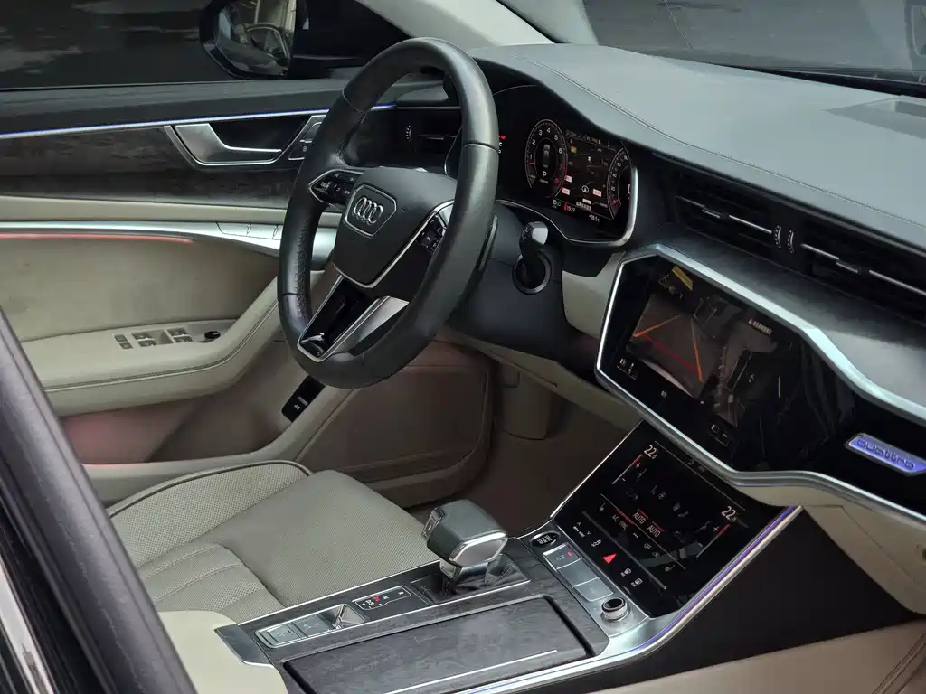 Audi A6L 2022 55 TFSI quattro Premium