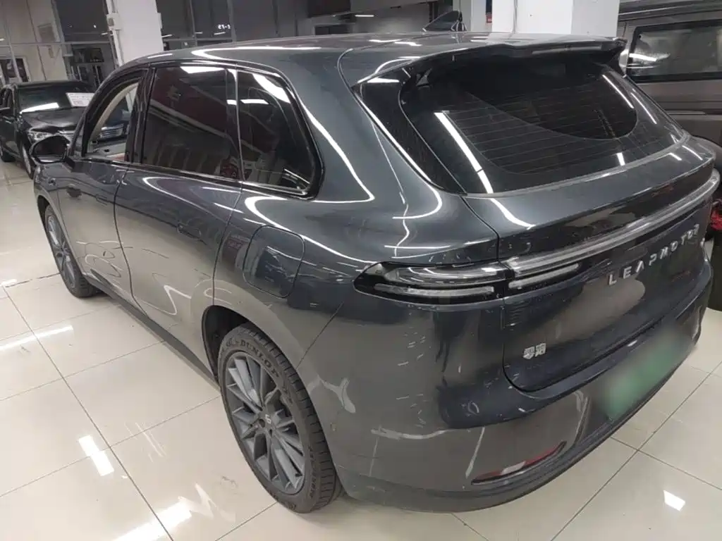 Leapmotor Leapmotor C10 — миниатюра 5