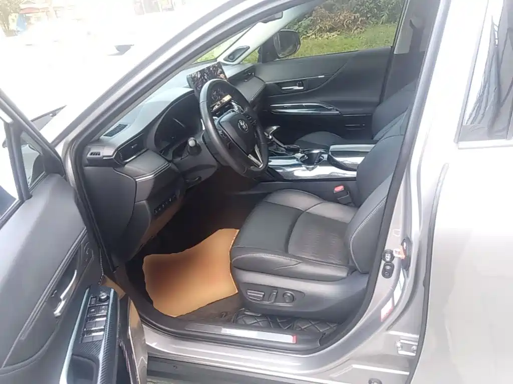 Toyota Venza — миниатюра 15