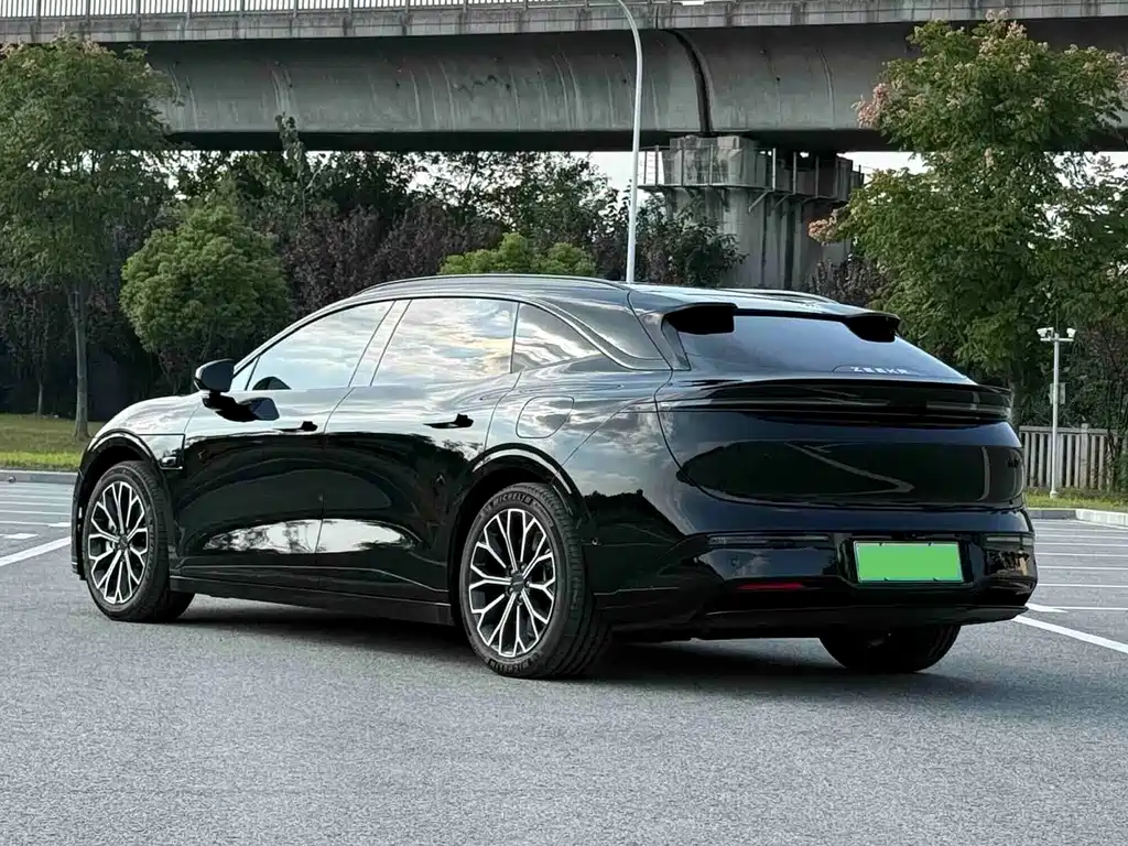 Zeekr 007GT — миниатюра 4