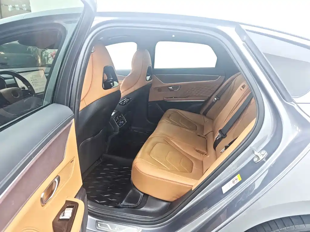 BYD Han — миниатюра 4