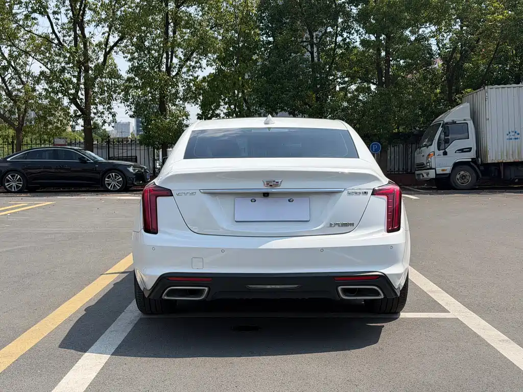 Cadillac CT5 — миниатюра 5