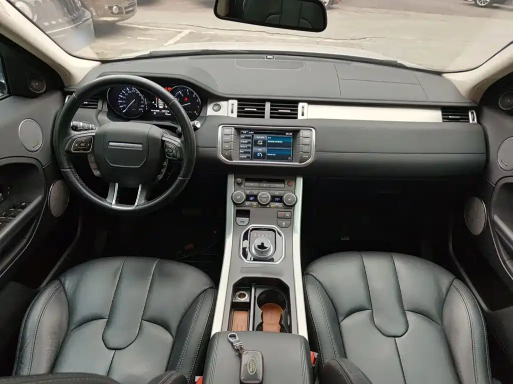 Land Rover Evoque — миниатюра 10