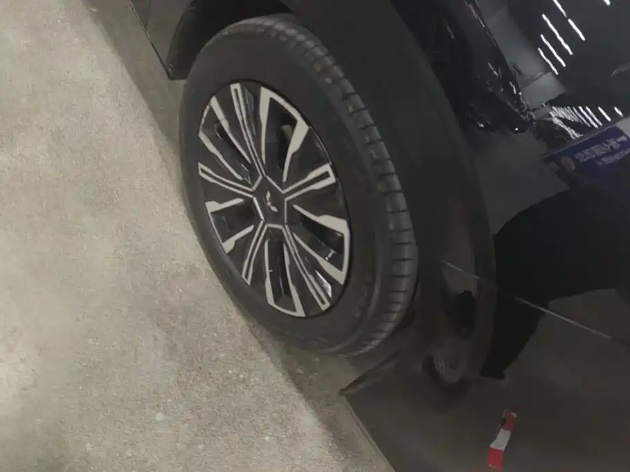 Wuling Xingguang 730 — миниатюра 6