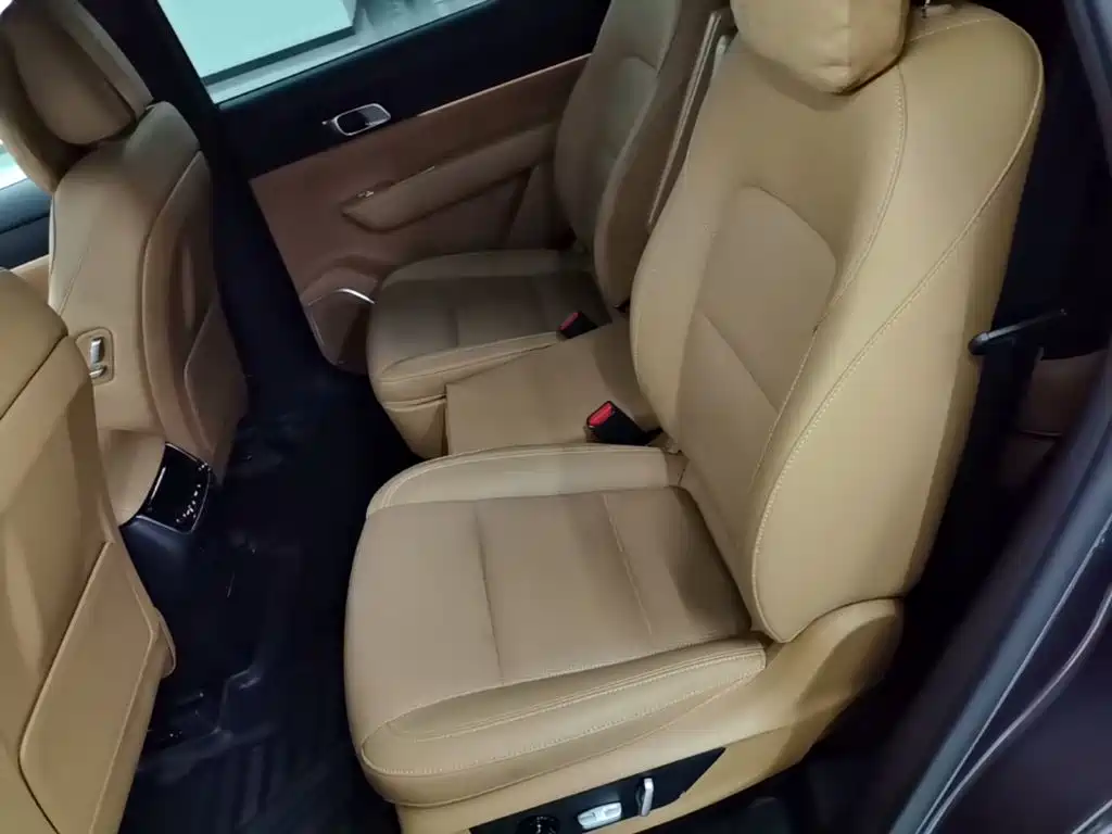 Li Auto Li ONE — миниатюра 17
