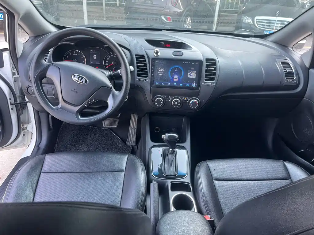 Kia K3 — миниатюра 6
