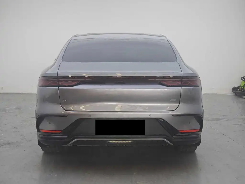 BYD Han — миниатюра 8