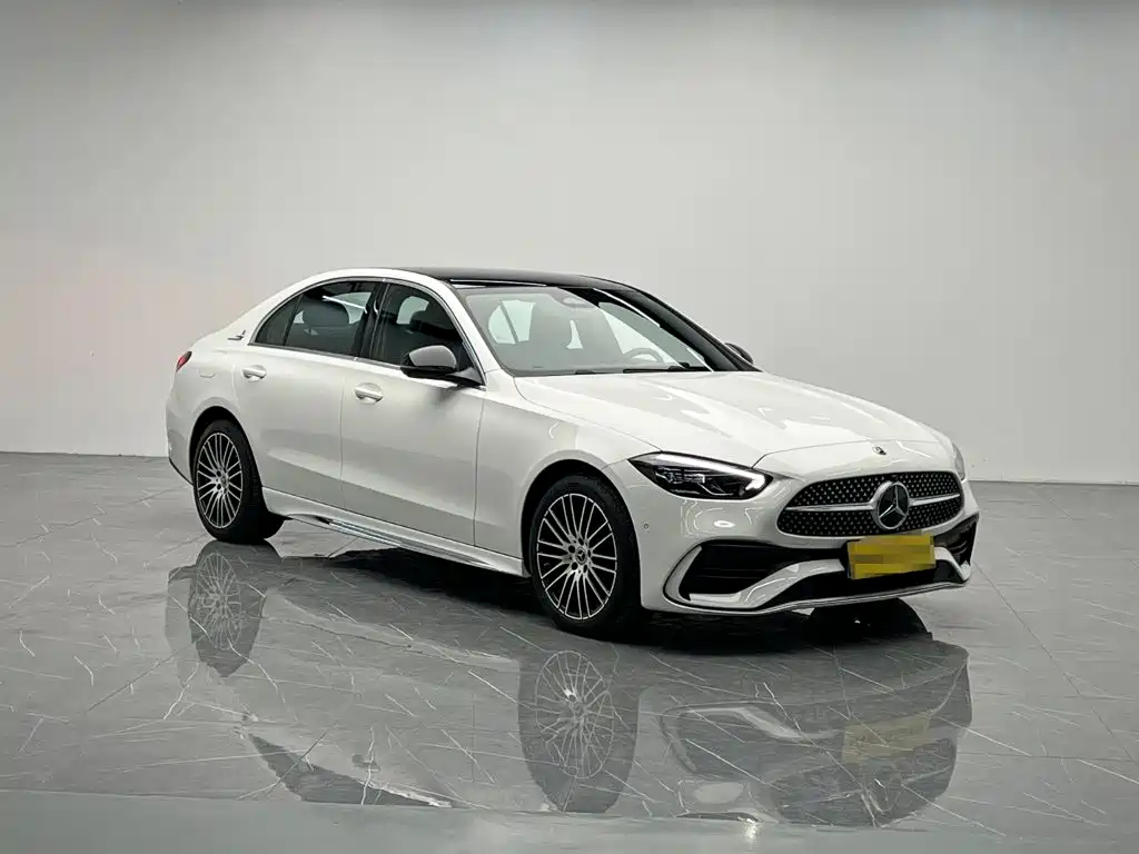 Mercedes-Benz C-Class — миниатюра 8