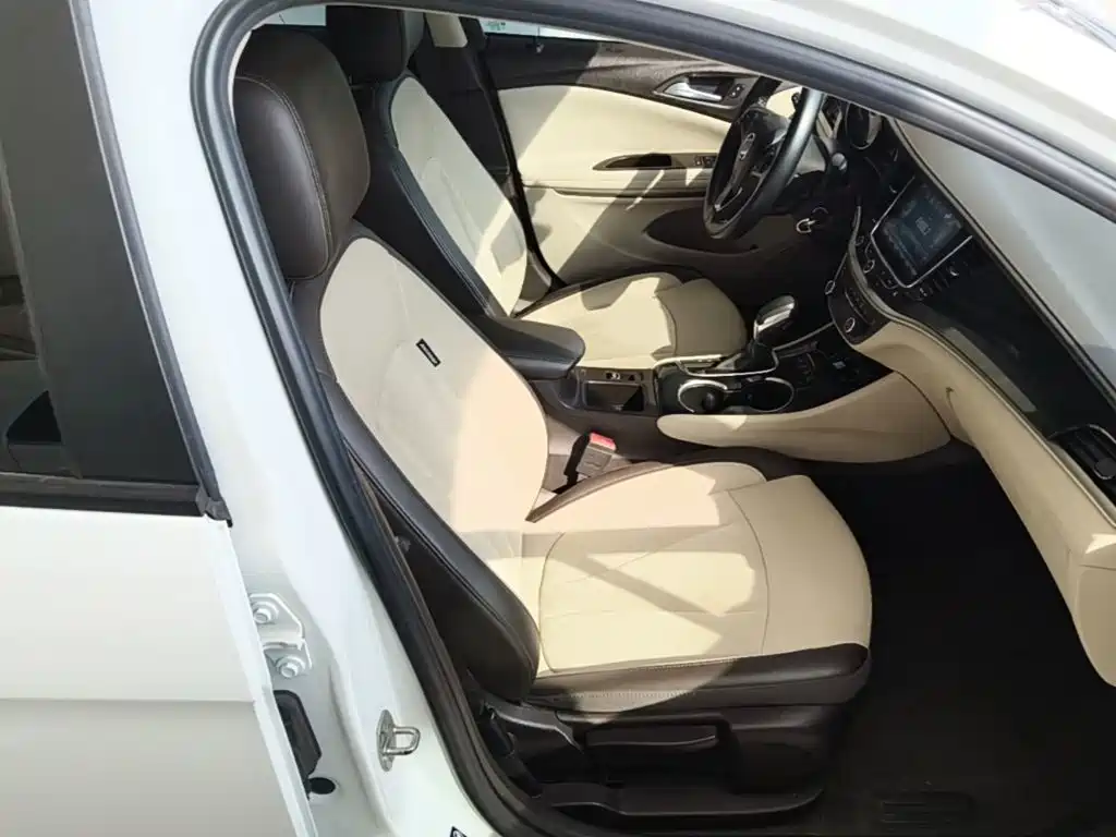 Buick Verano — миниатюра 25