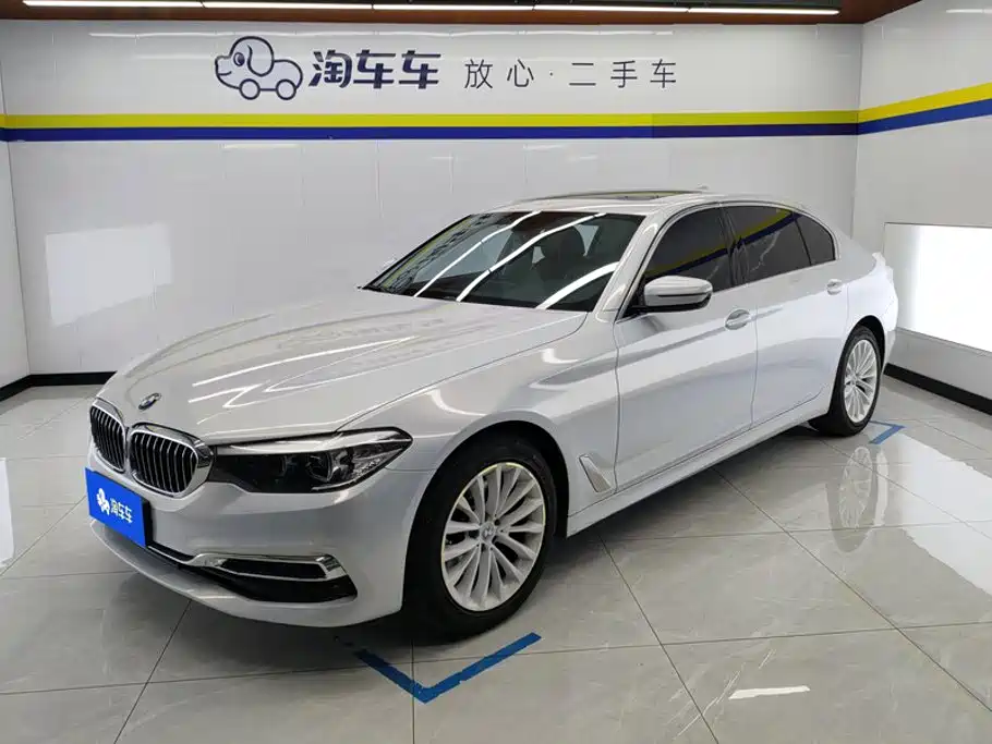 BMW 5 Series 5 2020 525Li Luxury