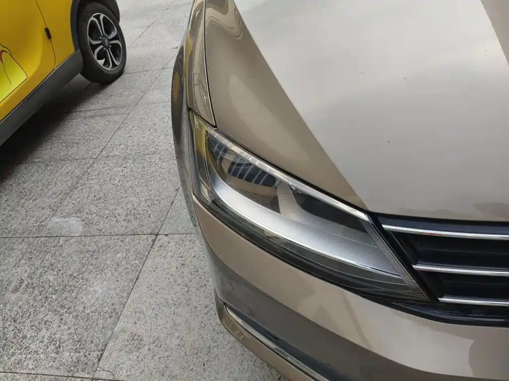 Volkswagen Sagitar — миниатюра 7