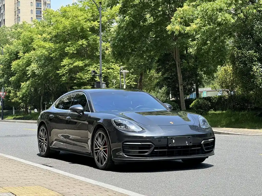 Porsche Panamera — миниатюра 7