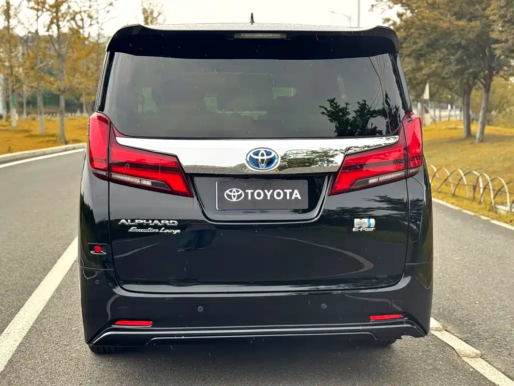 Toyota Alphard 2020 2.5L Luxury