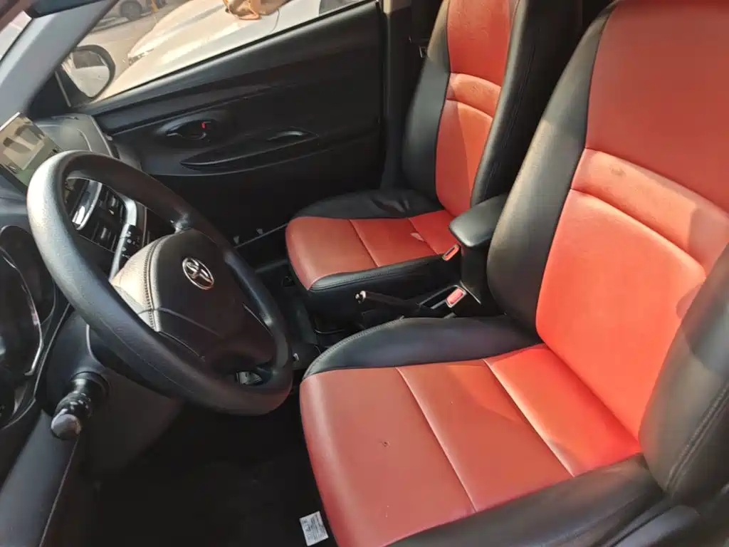 Toyota Yaris L — миниатюра 15