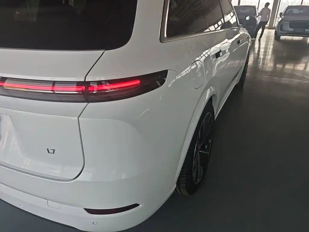 Li Auto Li L7 — миниатюра 8