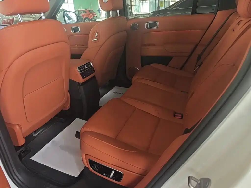 Li Auto Li L7 — миниатюра 17