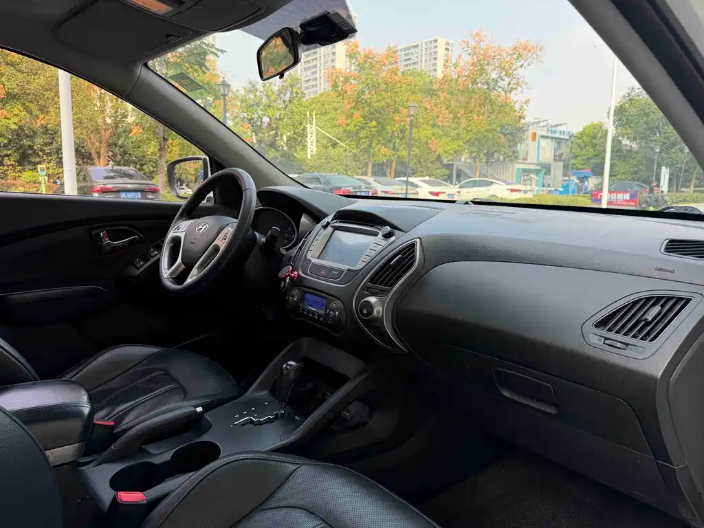 Hyundai ix35 — миниатюра 11