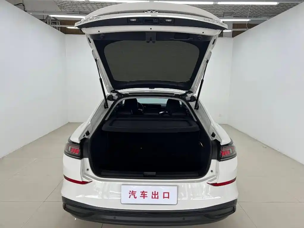 Volkswagen Lamando — миниатюра 8