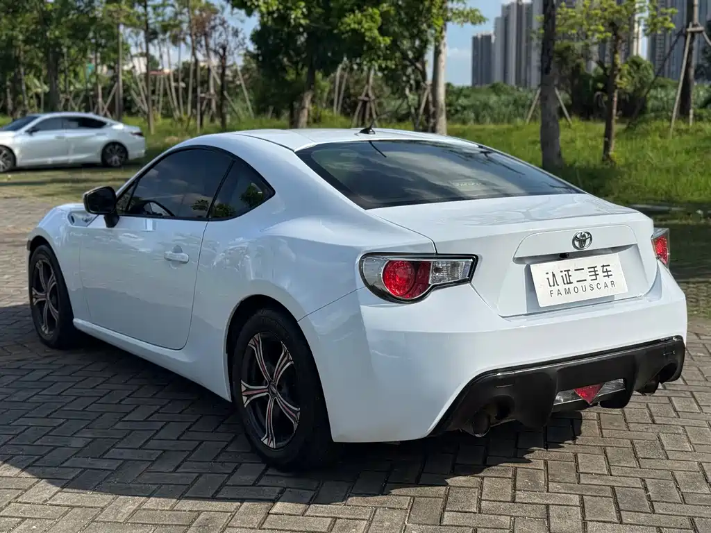 Toyota 86 2.0L Auto Luxury Type, фото 20