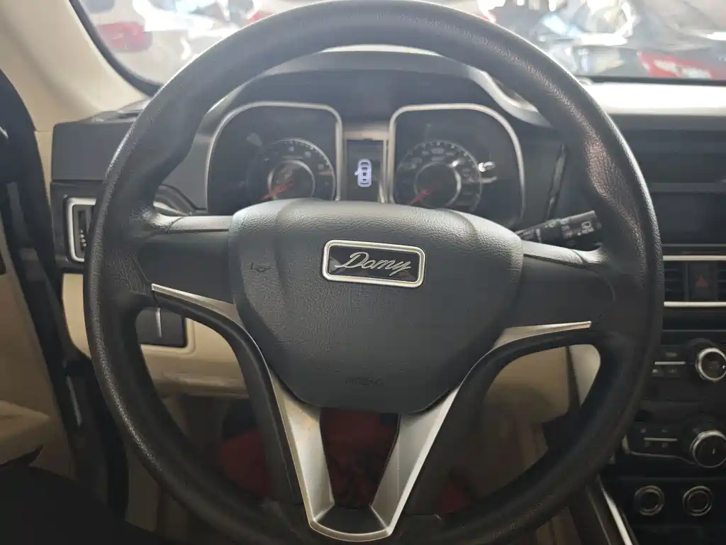 Zotye X5 — миниатюра 4