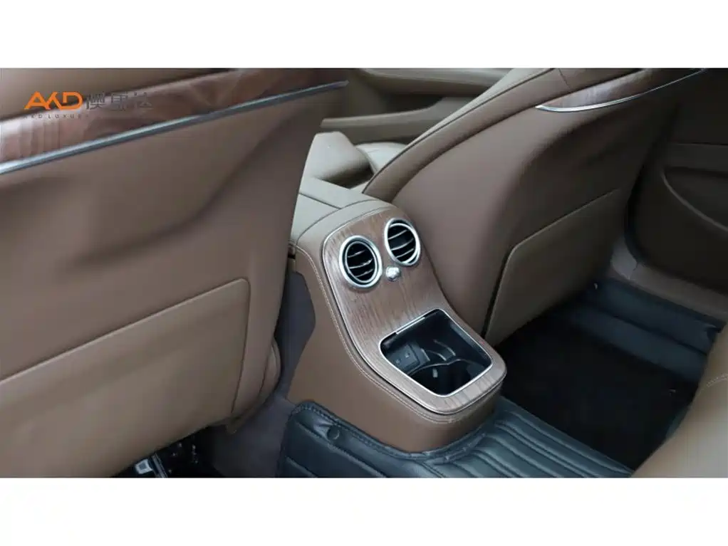 Mercedes-Benz E-Class E 2022 E 260 L