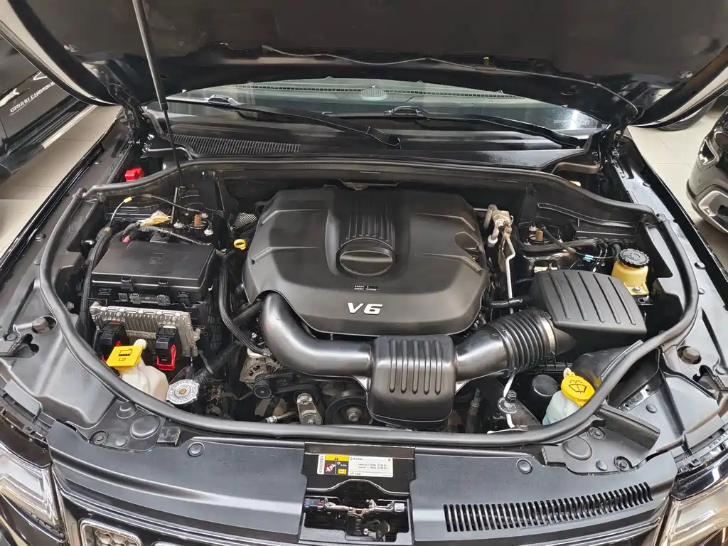 Jeep Grand Cherokee (Import) — миниатюра 20