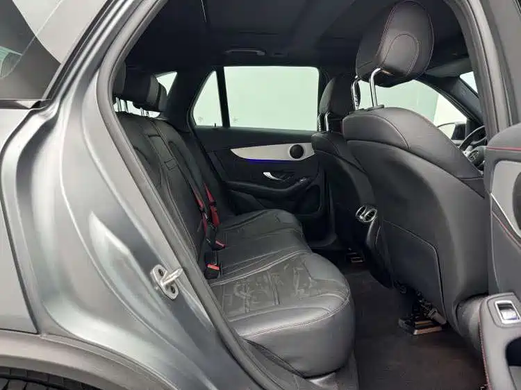 Mercedes-Benz GLC AMG — миниатюра 8