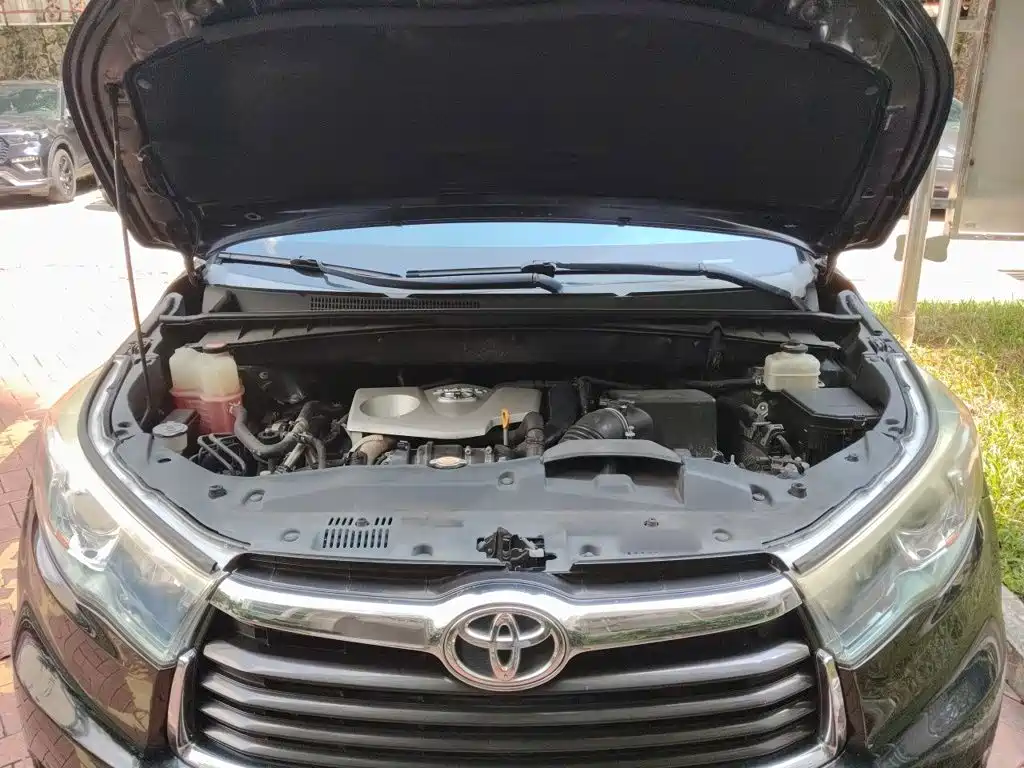 Toyota Highlander — миниатюра 21