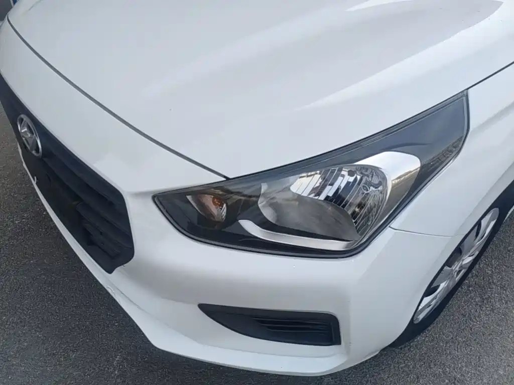 Hyundai Verna — миниатюра 24