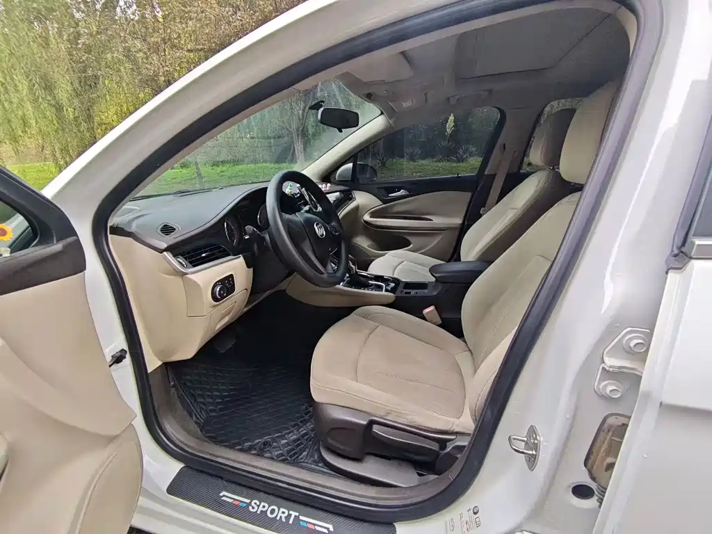 Buick Verano — миниатюра 4